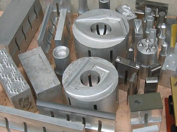 五金模具的維護保養方法是什么?